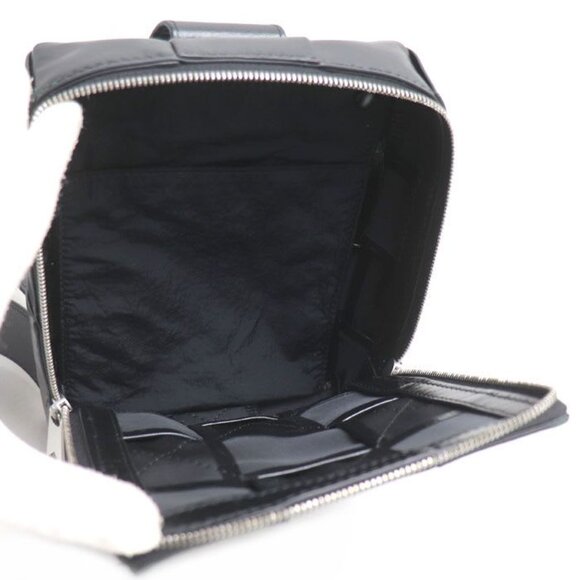 Bottega Veneta Maxi Intrecciato Cassette Sling Bag Body Bag Black - Picture 3 of 6